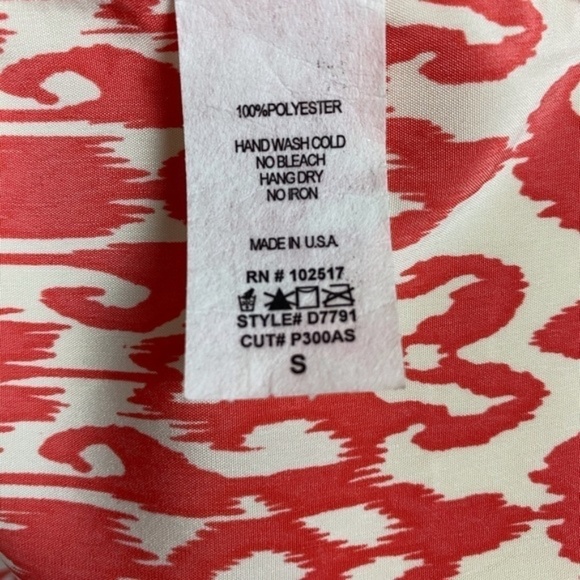 Soprano One Shoulder Sleeve Mini Dress - Picture 8 of 8